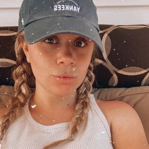 Meet your Posher, Vanessa